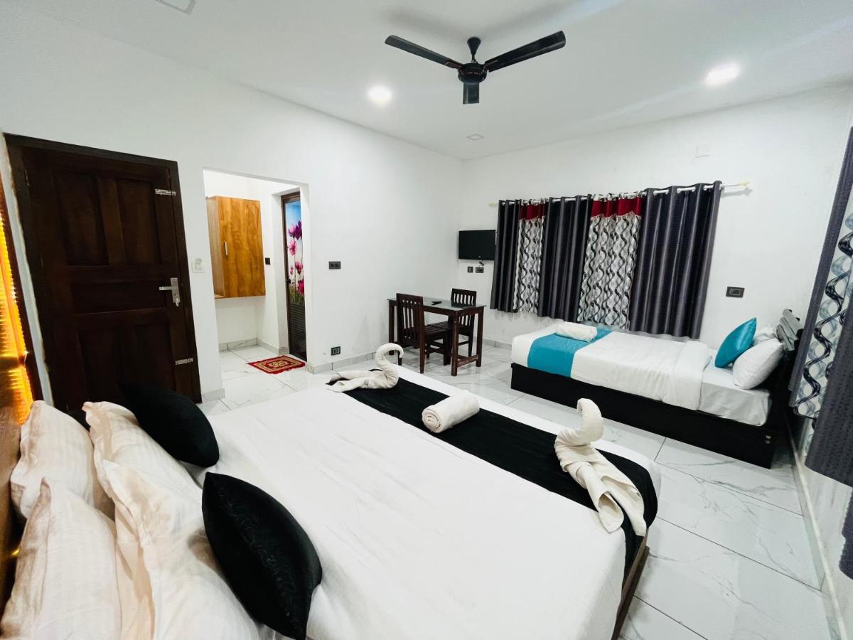 The Mountcourt Hotel Munnar Eksteriør billede